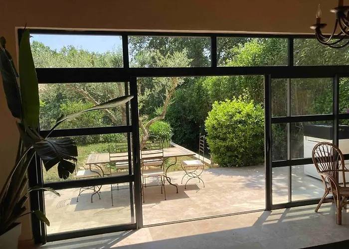 La Balouviere Entre Cevennes Et Provence